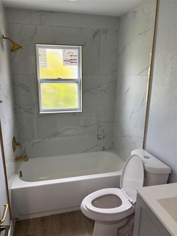 977 E NORMANDY BOULEVARD, Deltona, FL 32725