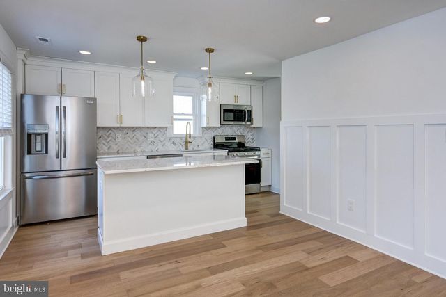 13 WILKINS AVE, Haddonfield, NJ 08033