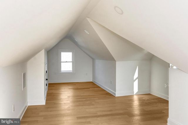 13 WILKINS AVE, Haddonfield, NJ 08033