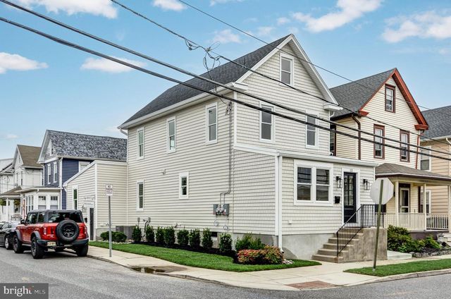 13 WILKINS AVE, Haddonfield, NJ 08033