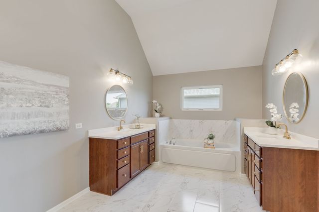 1875 Snead Street, Bolingbrook, IL 60490