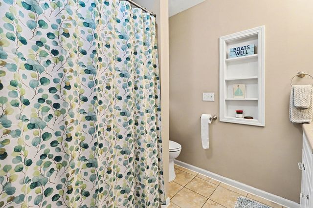 6782 White Pine Drive, Canadian Lakes, MI 49346
