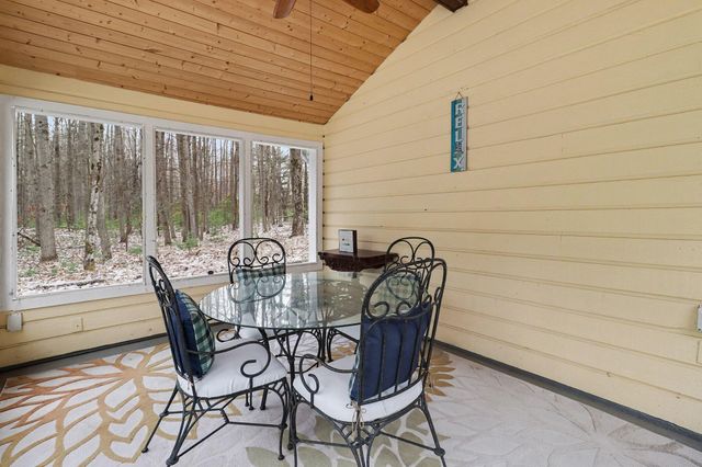 6782 White Pine Drive, Canadian Lakes, MI 49346