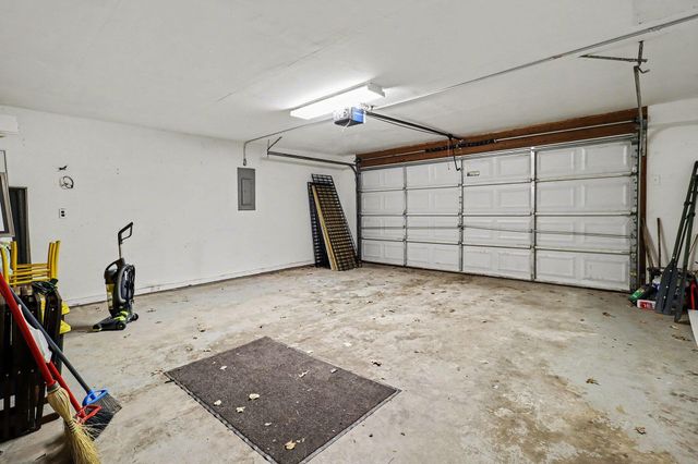 6782 White Pine Drive, Canadian Lakes, MI 49346