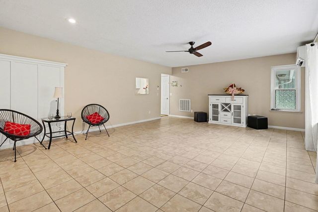 6782 White Pine Drive, Canadian Lakes, MI 49346