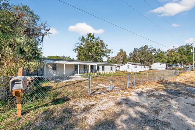 40415 COUNTRY ROAD, Eustis, FL 32736