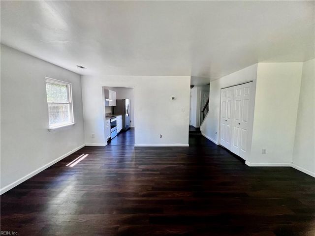 196 Thalia Trace DR, Virginia Beach, VA 23452