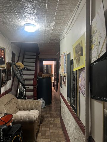 160 Decatur Street 4, Brooklyn, NY 11233