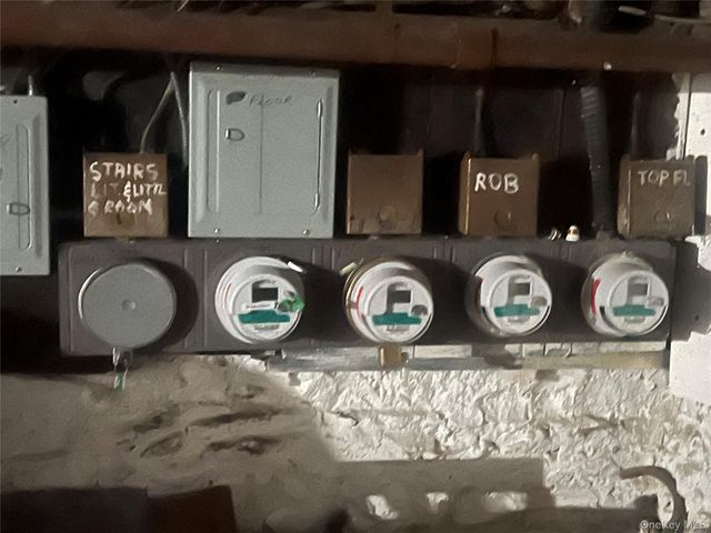 160 Decatur Street 4, Brooklyn, NY 11233