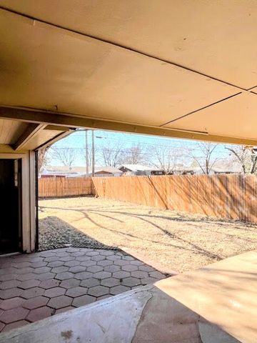 2801 57th Street, Lubbock, TX 79413