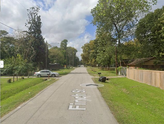 6911 Finch Street, Houston, TX 77028