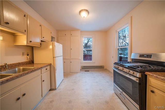 1714 Valley Drive 16, Syracuse, NY 13207