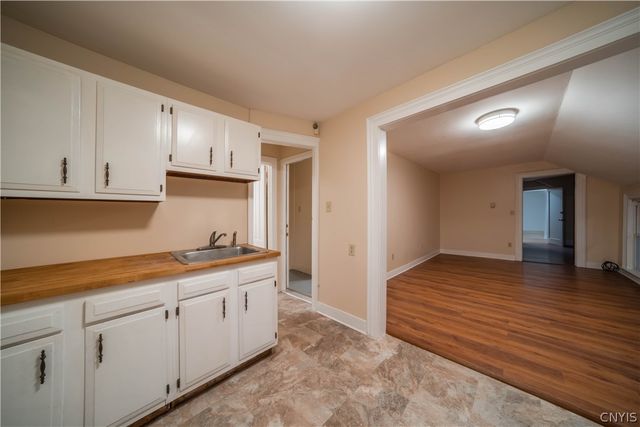 1714 Valley Drive 16, Syracuse, NY 13207