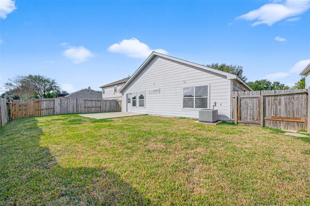 1319 Emilee Court, Rosenberg, TX 77471