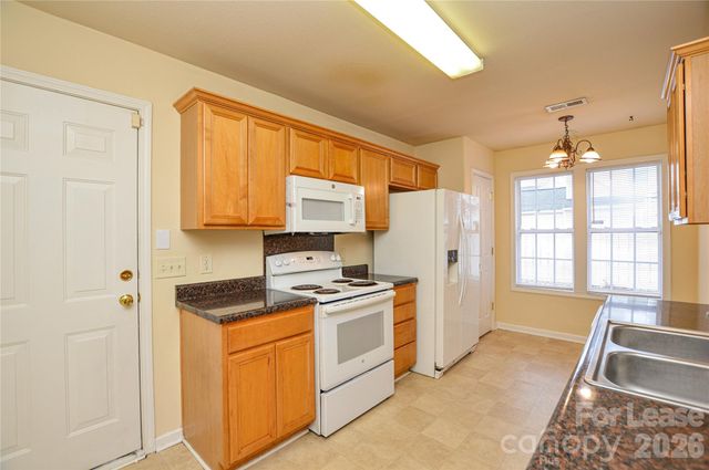8415 Spirea Court, Charlotte, NC 28215