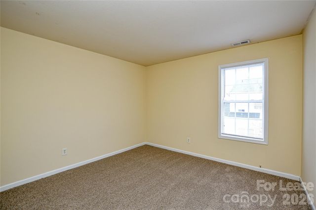 8415 Spirea Court, Charlotte, NC 28215