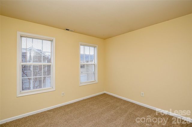 8415 Spirea Court, Charlotte, NC 28215