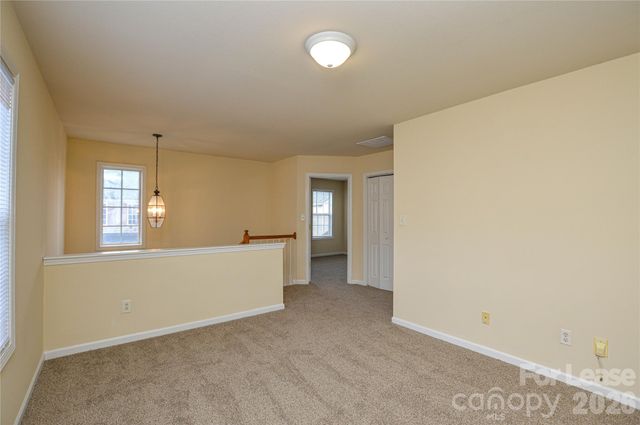 8415 Spirea Court, Charlotte, NC 28215