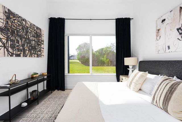 256 Charro Vista DR, Driftwood, TX 78619