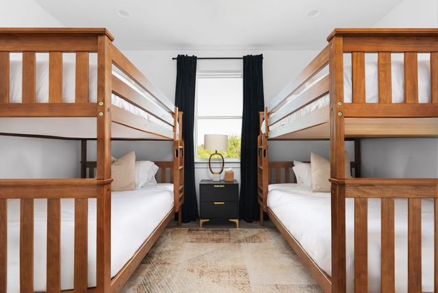 256 Charro Vista DR, Driftwood, TX 78619