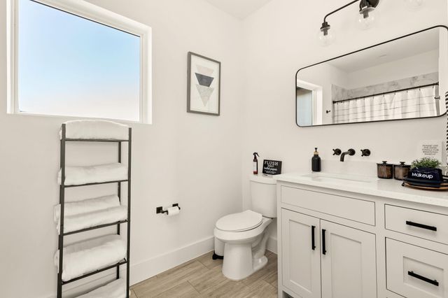 256 Charro Vista DR, Driftwood, TX 78619