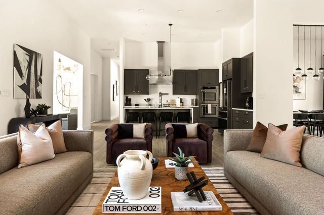 256 Charro Vista DR, Driftwood, TX 78619