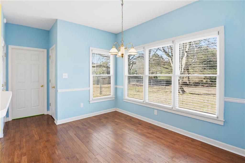 Image 11 of property listing at 2650 Cobblestone Drive, Cumming, GA 30041