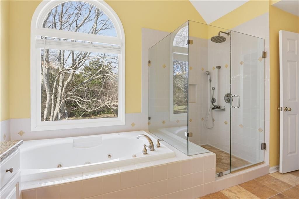 Image 20 of property listing at 2650 Cobblestone Drive, Cumming, GA 30041