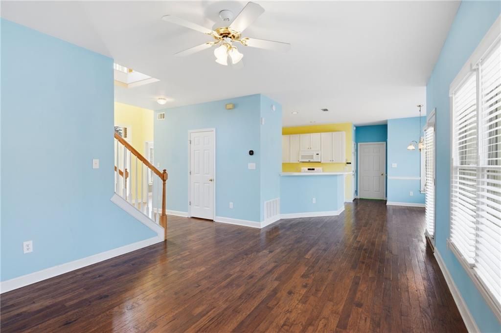 Image 8 of property listing at 2650 Cobblestone Drive, Cumming, GA 30041