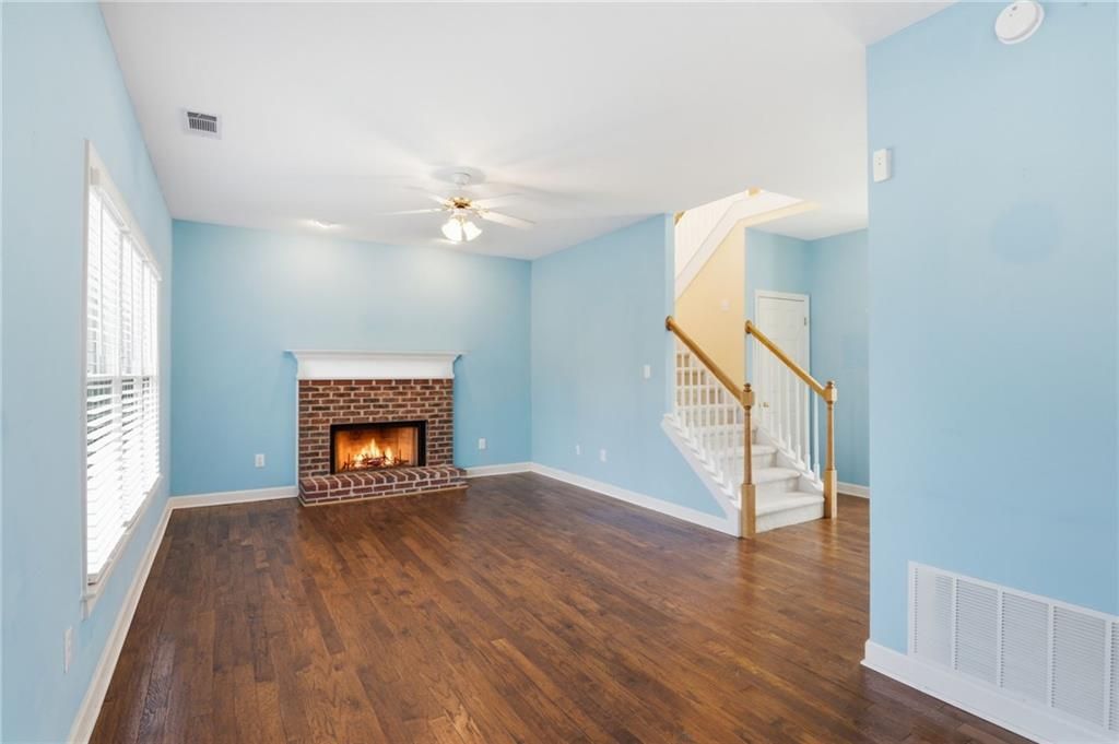 Image 9 of property listing at 2650 Cobblestone Drive, Cumming, GA 30041