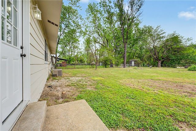 2104 Wood Street, Rogers, AR 72756