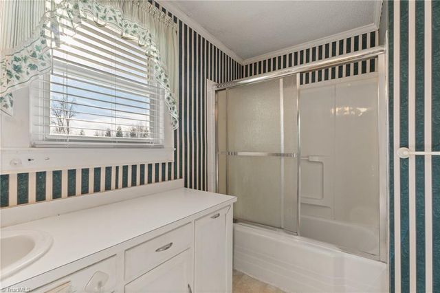 318 Collins Road, Elkin, NC 28621