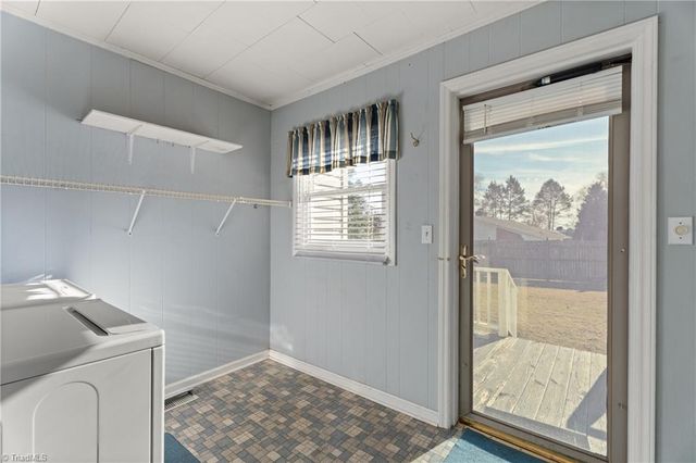 318 Collins Road, Elkin, NC 28621