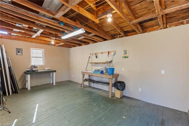 318 Collins Road, Elkin, NC 28621