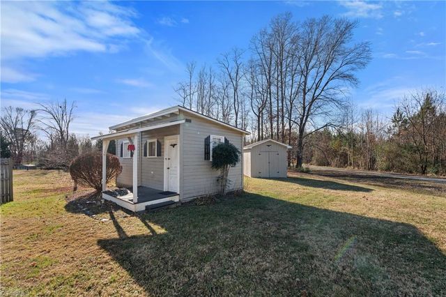 318 Collins Road, Elkin, NC 28621