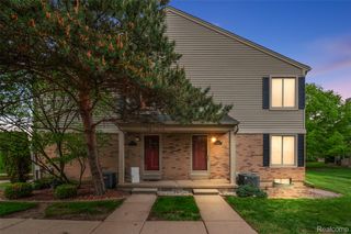 44558 Connecticut Court, Clinton Charter Township, MI 48038