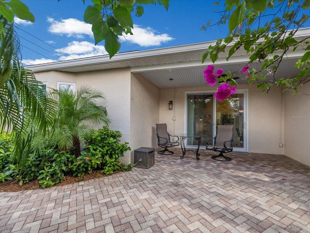1101 HALEY LANE, Dunedin, FL 34698