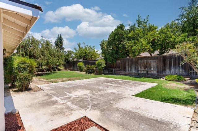 200 Carr Street, Bakersfield, CA 93309