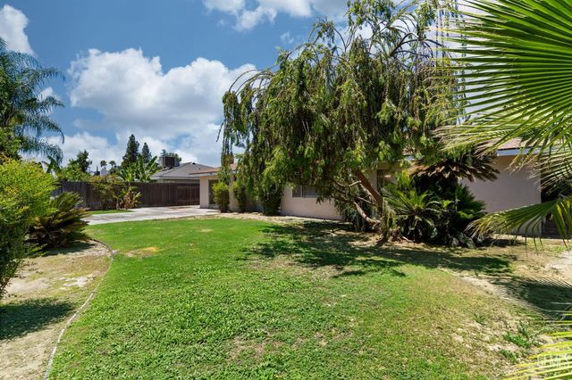 200 Carr Street, Bakersfield, CA 93309