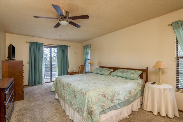 1462 LAKEVIEW DRIVE, Tarpon Springs, FL 34689