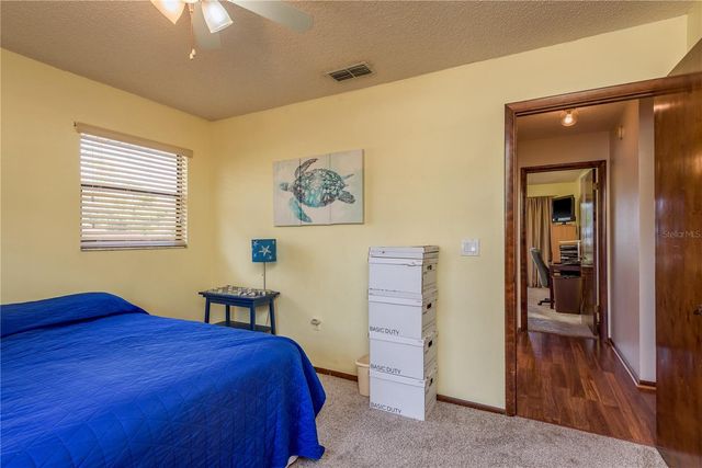 1462 LAKEVIEW DRIVE, Tarpon Springs, FL 34689