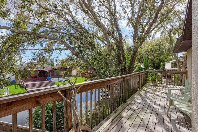 1462 LAKEVIEW DRIVE, Tarpon Springs, FL 34689