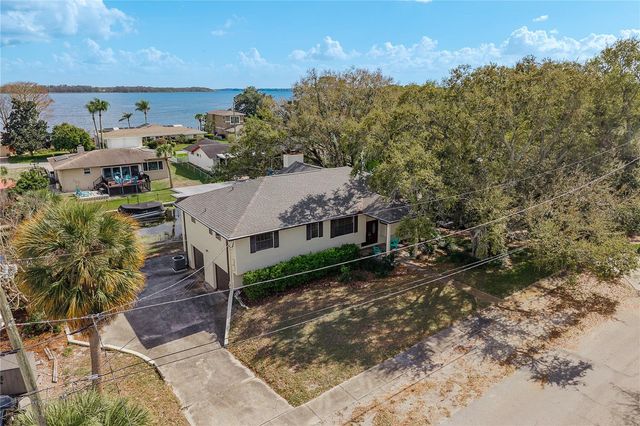1462 LAKEVIEW DRIVE, Tarpon Springs, FL 34689