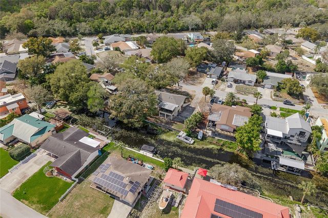 1462 LAKEVIEW DRIVE, Tarpon Springs, FL 34689