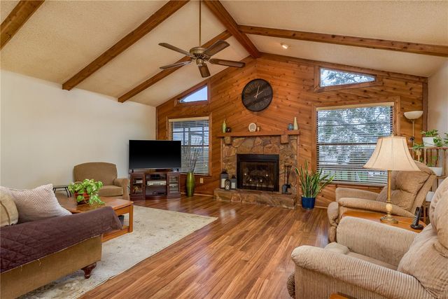 1462 LAKEVIEW DRIVE, Tarpon Springs, FL 34689