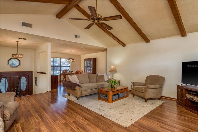 1462 LAKEVIEW DRIVE, Tarpon Springs, FL 34689