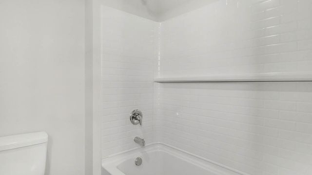 11253 Fleetwood Lane, Huntley, IL 60142