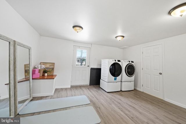 7246 POMMEL DR, Sykesville, MD 21784