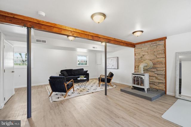 7246 POMMEL DR, Sykesville, MD 21784