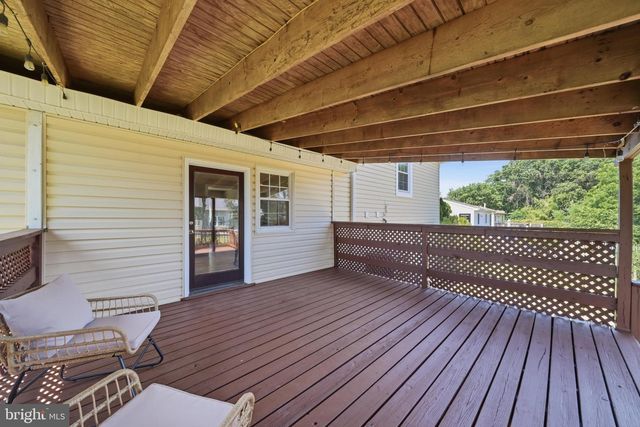 7246 POMMEL DR, Sykesville, MD 21784